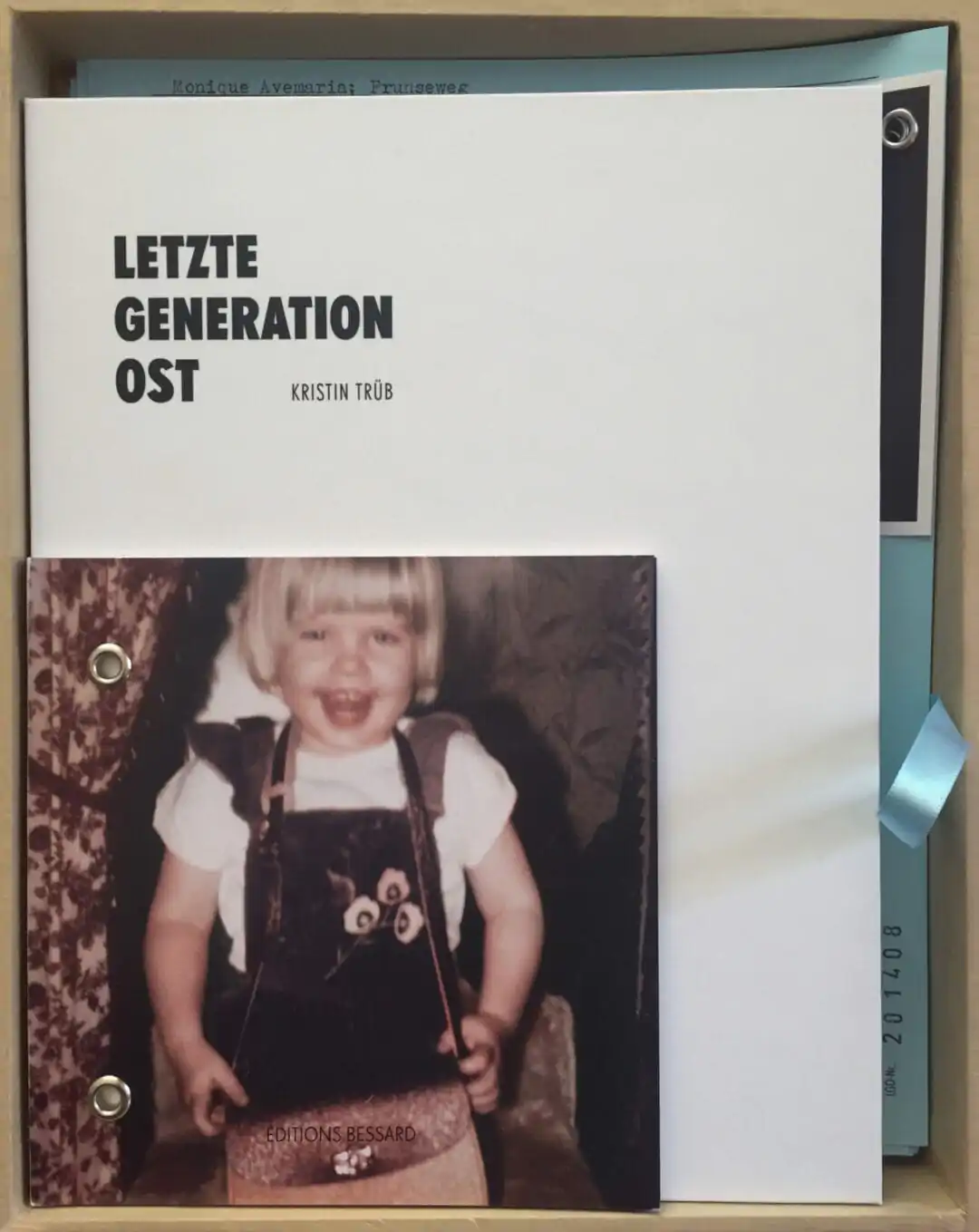 The narrative book « Letzte Generation Ost » Limited Edition of 500, signed C print, clamshell box…only€75, deals with various lifes of a generation who were born in the final years of the GDR. Central place in the photographic exploration of the different biographies was the housing area in Hagenow in east Germany where the photographer and their protagonists were growing up together.