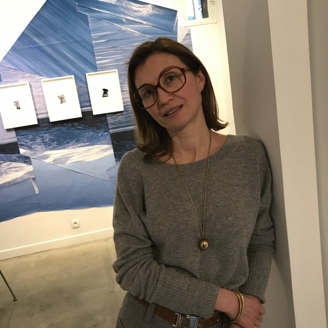 Sorties à Paris, que faire ce weekend : Galerie Binôme 19 rue Charlemagne 75004, métro Saint Paul ligne 1, Valérie Cazin-Binôme nous présente « L’ŒIL PLIÉ » avec les artistes Thomas Sauvin Mustapha Azeroual Anaïs Boudot Hélène Bellenger Marie Clerel Michel Le Belhomme Sergio Valenzuela Escobedo