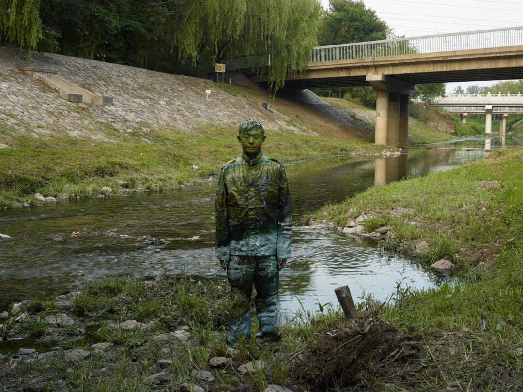 #LiuBolin, « China, Dangerous Landscapes », with a signed c print by the author, « supermarket#3 » A limited edition of 800 copies, and only 75€! I invite you to discover this book, strong concept in the design and story… #ArtOfPerfection #China #Pollution #Beijing #EditionsBessard here the link: http://www.editionsbessard.com/…/china-dangerous-landscape…/ Here the link: http://www.editionsbessard.com/…/china-dangerous-landscape…/