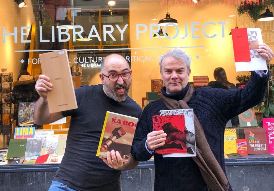 #happyPublisher in mode #Dublin with Ángel Luis Gonzalez Fernandez founder and director of #PhotoIrland at the #LibraryProject with @lucie_beudet Selfeet #ZineCollection N21 @hester_l_scheurwater and KaBoom by @andreabottokaboom et Delta by @hannahmodigh #book #photo #livre #editionsbessard #ArtOfPerfection